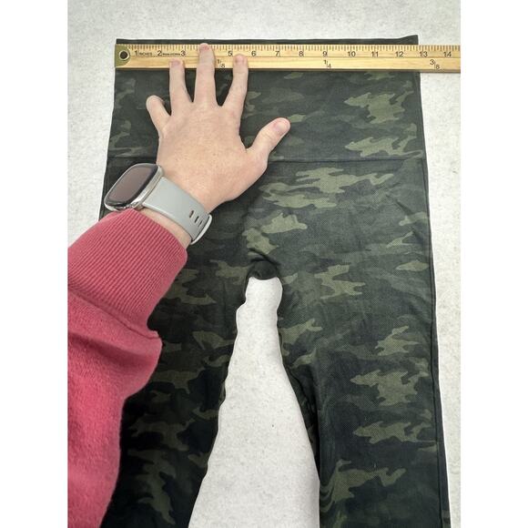 Spanx Womens Size M Look At Me Now Seamless Leggings Camo High Waist Shaping - Picture 3 of 7